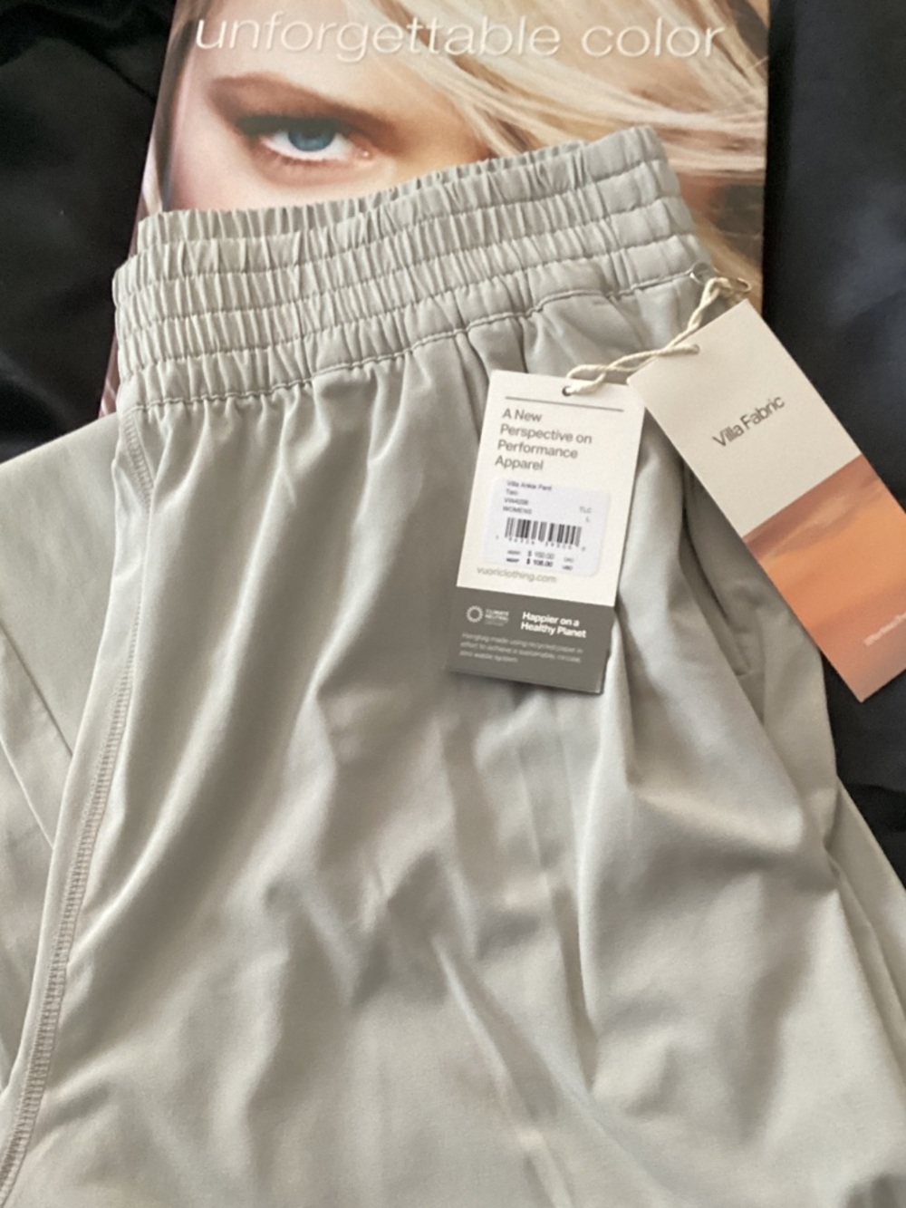 Vuori Talc Villa Ankle Pant in Light Gray